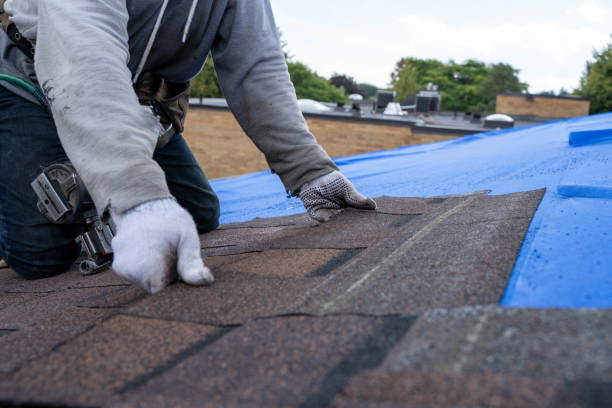 Best Flat Roof Repair Services  in Schlusser, PA